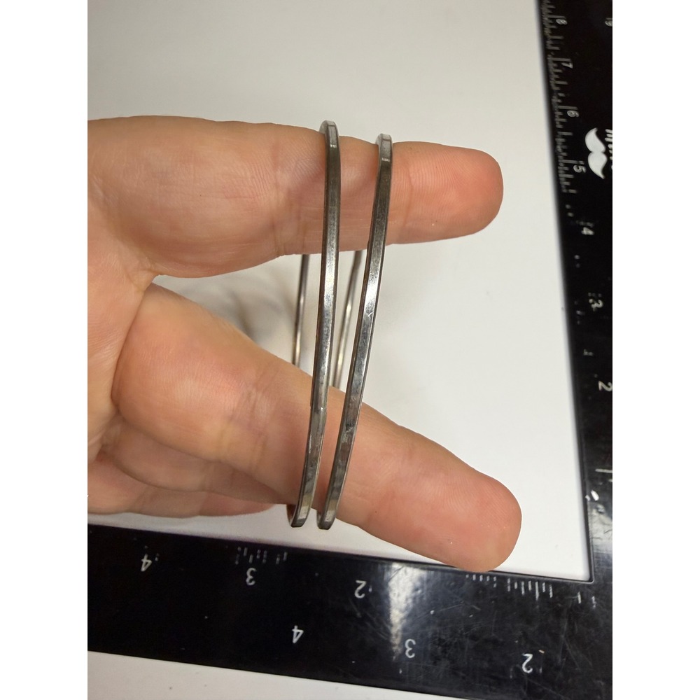 Set of 2 Silver Tone Metal Bangle Bracelets Minimalist Stackable Square Edge